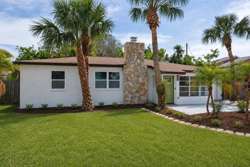 2 bedroom Single Family Residence at 108 5th Street, Belleair Beach, Belleair Beach — photo 4