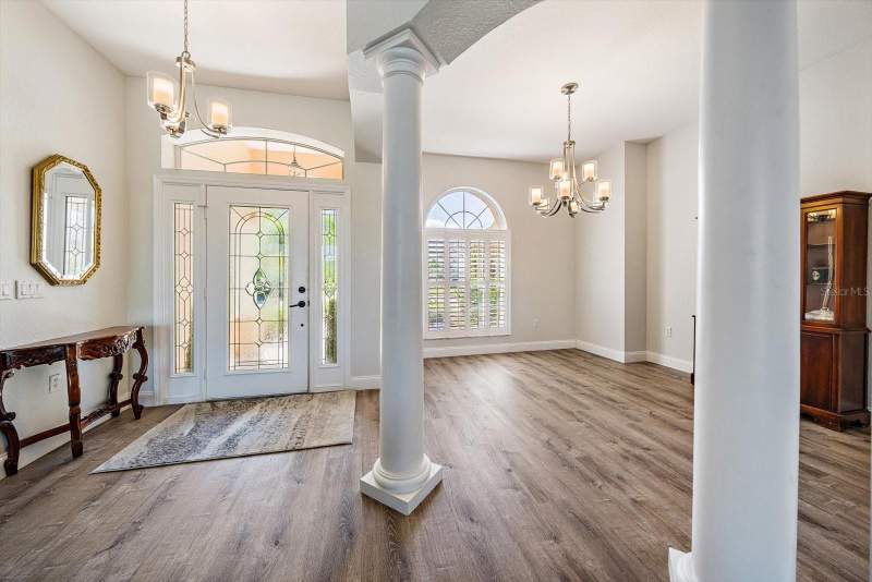 4 bedroom Single Family Residence at 11909 Summer Meadow Drive, Summerfield Village Sub Ph D U, Lakewood Ranch — photo 5