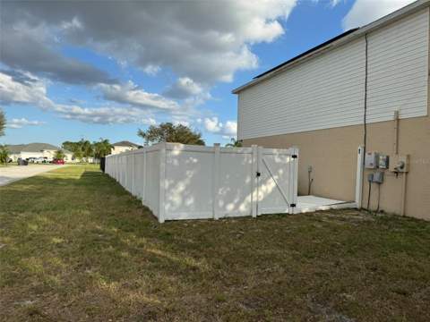 5018 Strada Drive, Winter Haven FL - photo 21 of 23