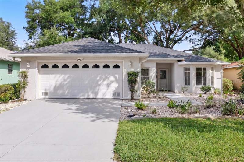 7933 SW 83RD PLACE home for sale in Indigo East