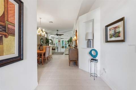 5127 Hanging Moss Lane, Sarasota FL - photo 8 of 65