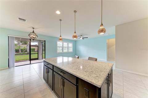 11025 Sandhill Preserve Drive, Sarasota FL - photo 15 of 76