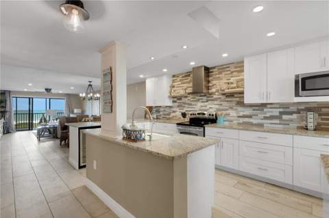 420 Beach Road #507, Sarasota FL - photo 6 of 6