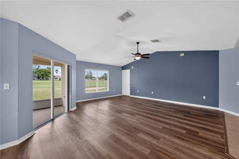 11048 Moshie Lane, San Antonio FL - photo 16 of 71