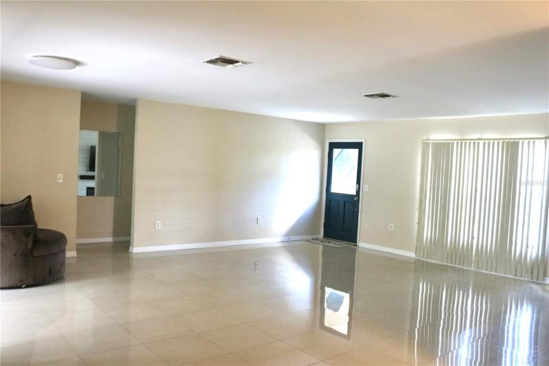 3 bedroom Single Family Residence at 7590 N Caesar Point, Mini Farms, Dunnellon — photo 2
