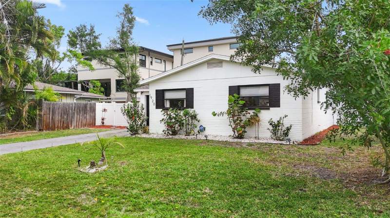 3 bedroom Single Family Residence at 1920 New Hampshire Avenue, Shore Acres Edgewater Sec, St Petersburg — photo 2
