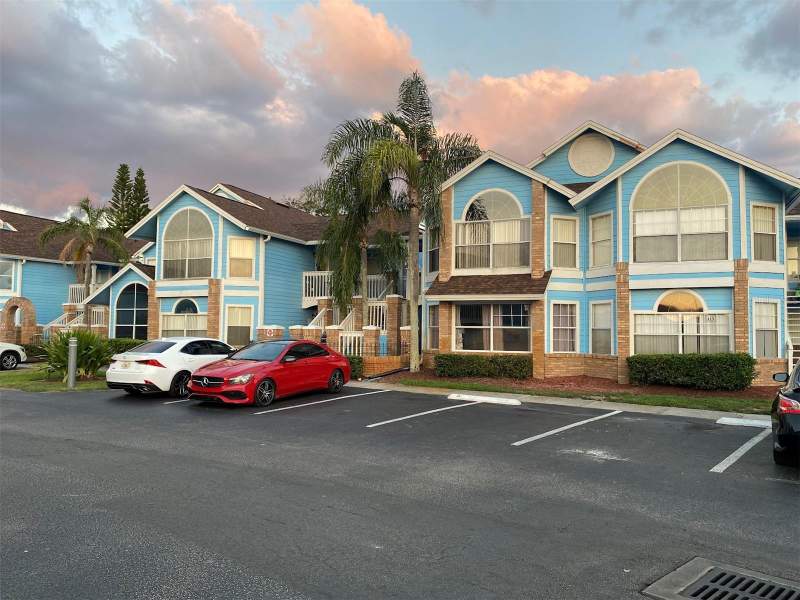 2745 N POINCIANA BOULEVARD #63 home for sale in Villas At Somerset