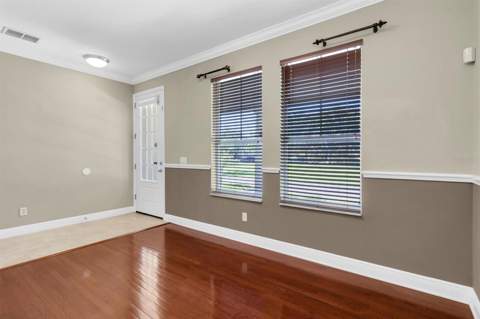 10121 Porch Street, New Port Richey FL - photo 9 of 59