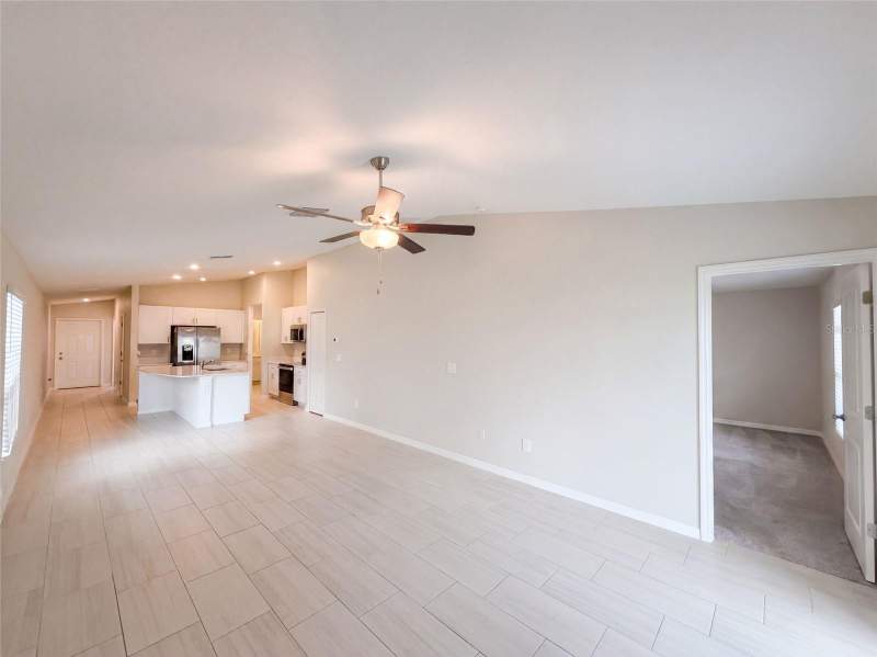 3 bedroom Single Family Residence at 3513 Radiant Mountain Drive, Park East Ph 1A, Plant City — photo 5