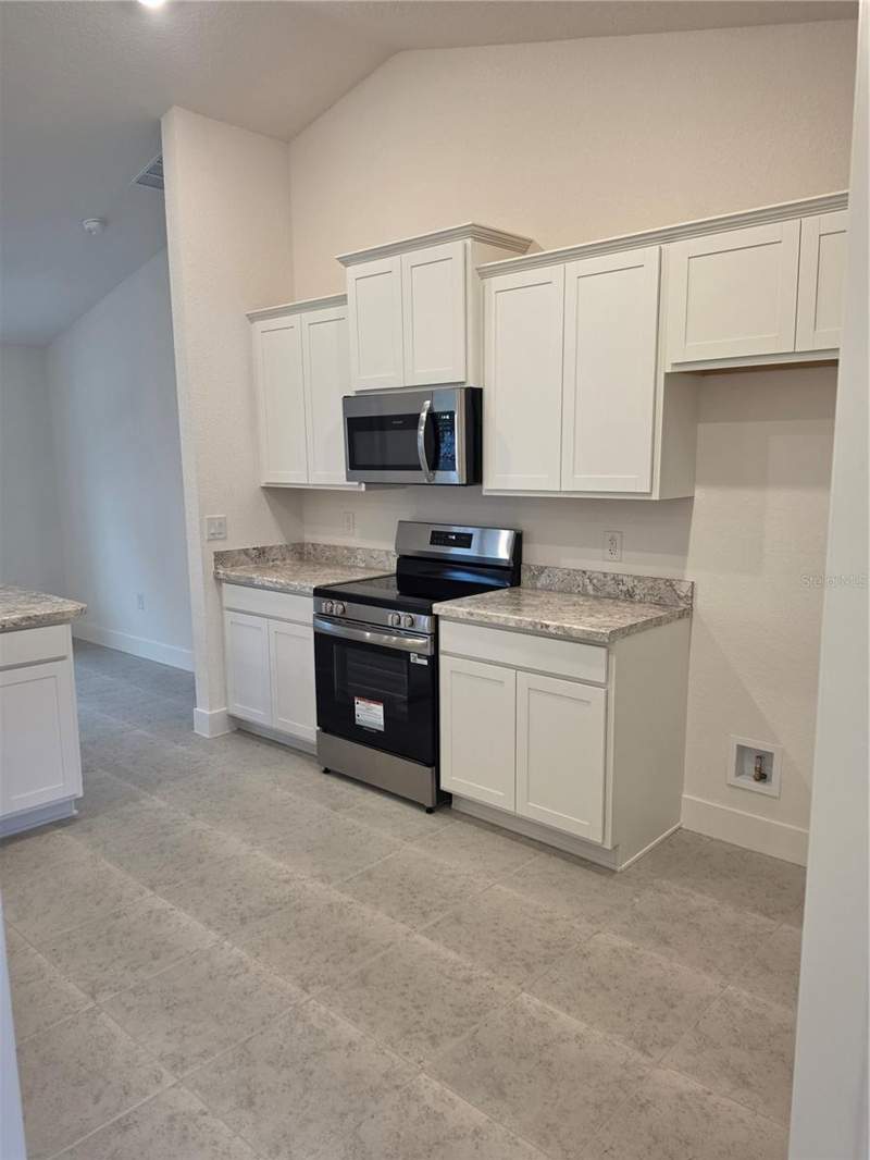 4 bedroom Single Family Residence at 10564 Marysville Street, Spring Hill, Spring Hill — photo 5