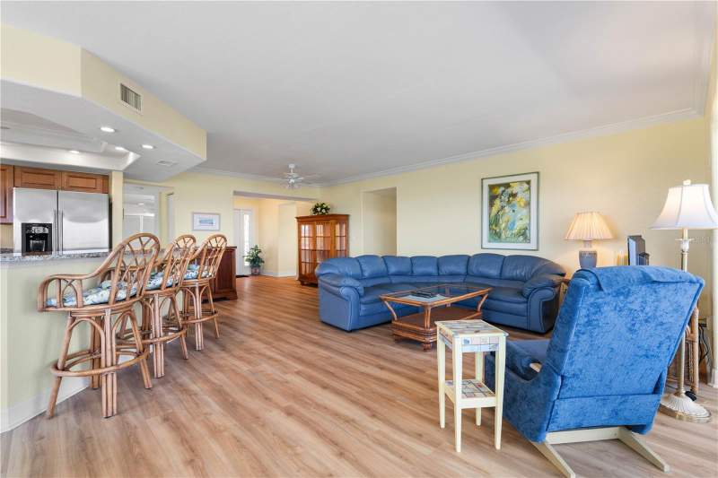 3 bedroom Condominium at 101 N Marion Court #215, Points West Ph 02 Bldg 02, Punta Gorda — photo 3