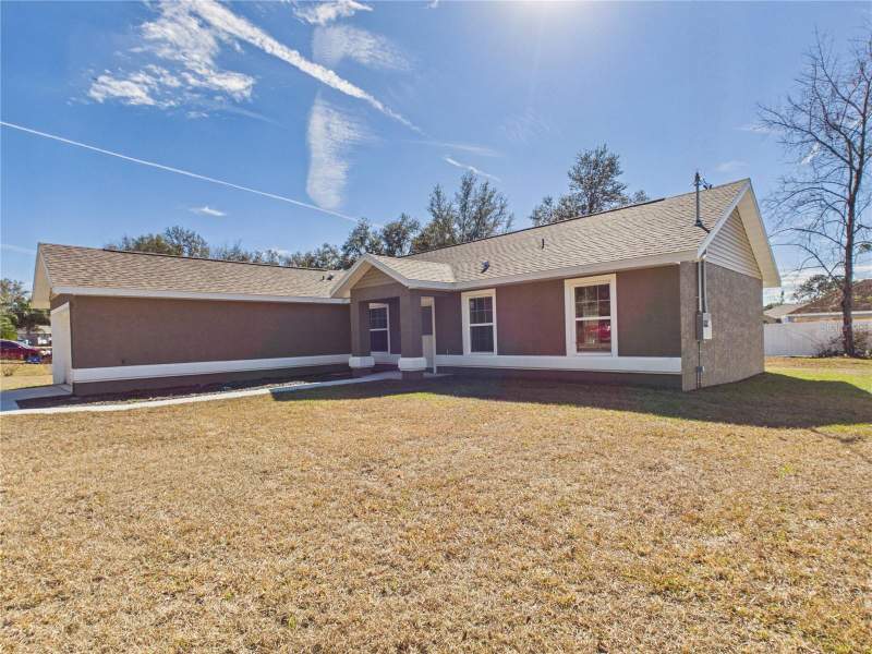 3 bedroom Single Family Residence at 24 Pine Course Pass, Silver Spgs Shores Un 17, Ocala — photo 3