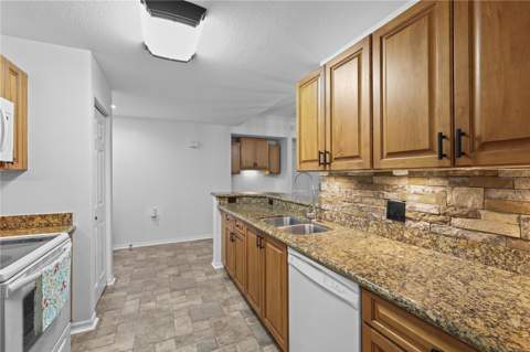 1842 Concordia Lake Circle #1102, Cape Coral FL - photo 14 of 56