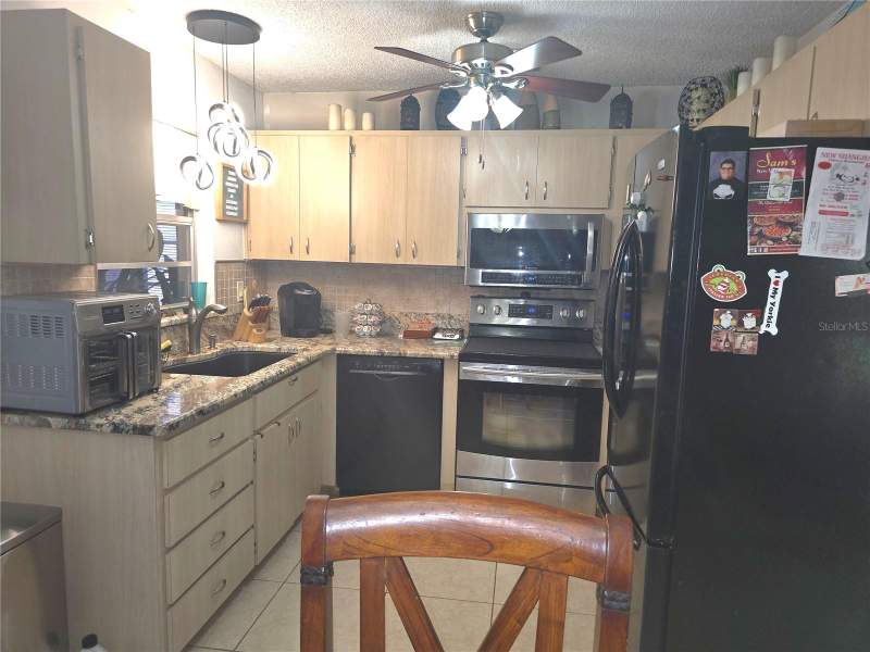 3 bedroom Single Family Residence at 7051 Vallejo Way, Seven Spgs Homes, New Port Richey — photo 4