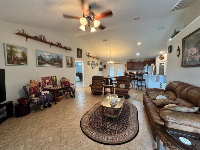 3 bedroom Single Family Residence at 8340 SE 159th Lane, Orange Blossom Hills Un 10, Summerfield — photo 5