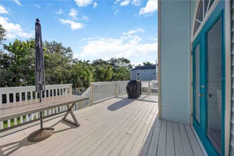 13951 Harbor View Drive, Seminole FL - photo 6 of 6