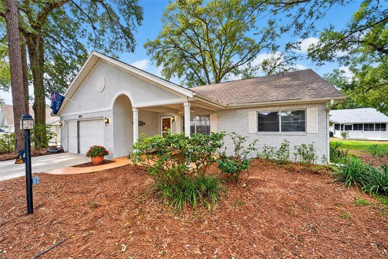 2 bedroom Villa at 8711 SW 92nd Place #D, On Top Of The World, Ocala — photo 3