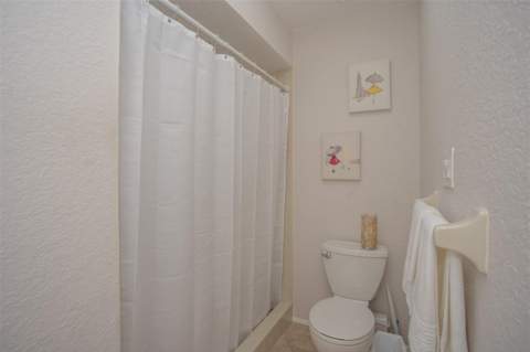 11511 113th Street #13H, Largo FL - photo 16 of 28