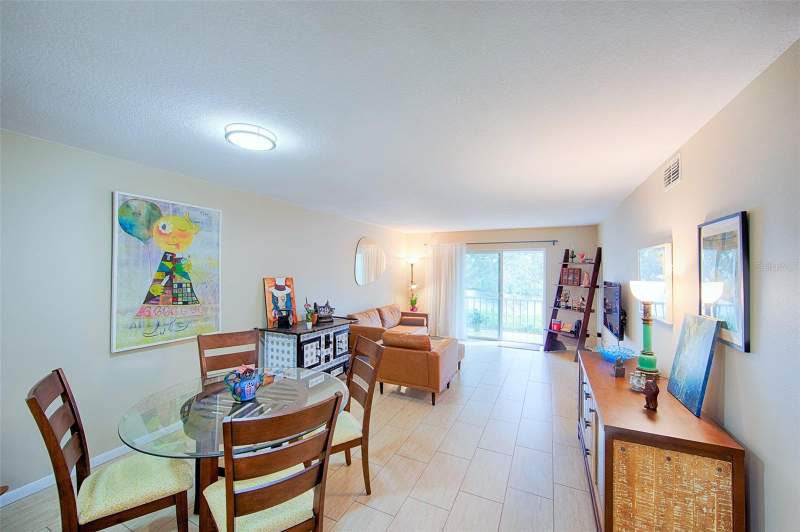 2 bedroom Condominium at 1860 Massachusetts Avenue #224, Regency Condo The, St Petersburg — photo 4