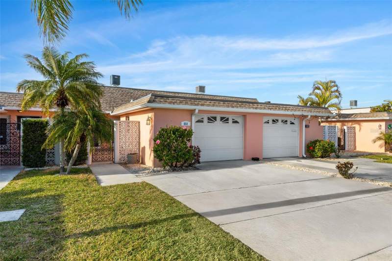 2 bedroom Villa at 651 Boca Ciega Point Boulevard, Boca Ciega Point East, St Petersburg — photo 3