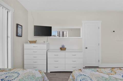 908 Villas Drive #10, Venice FL - photo 12 of 44