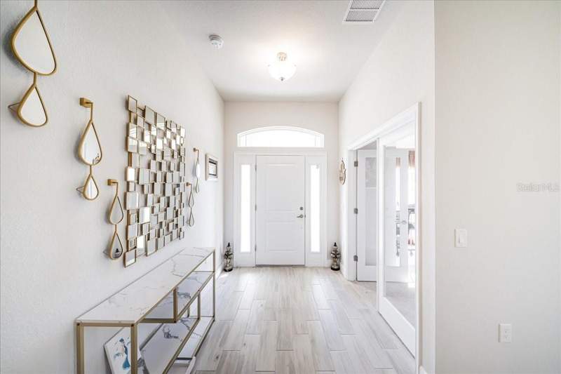 4 bedroom Single Family Residence at 2588 Averland Loop, Watercress Cove, North Port — photo 4