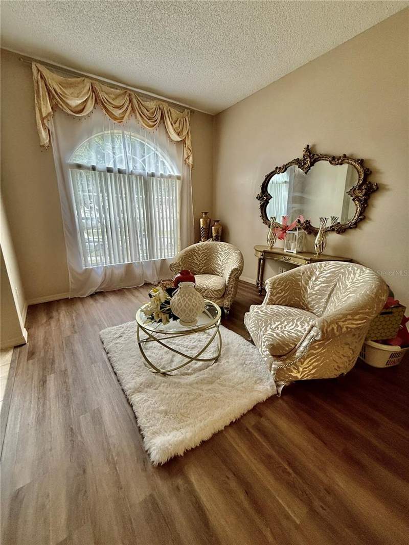 4 bedroom Single Family Residence at 1748 Florence Vista Boulevard, Lake Florence, Orlando — photo 2