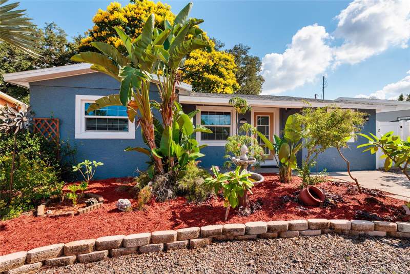 3 bedroom Single Family Residence at 6275 51st Avenue, Oak Grove Manor, St Petersburg — photo 2