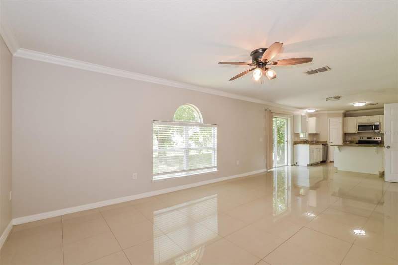 5 bedroom Single Family Residence at 2361 Andrews Valley Drive, Blackstone Landing Ph 2, Kissimmee — photo 4