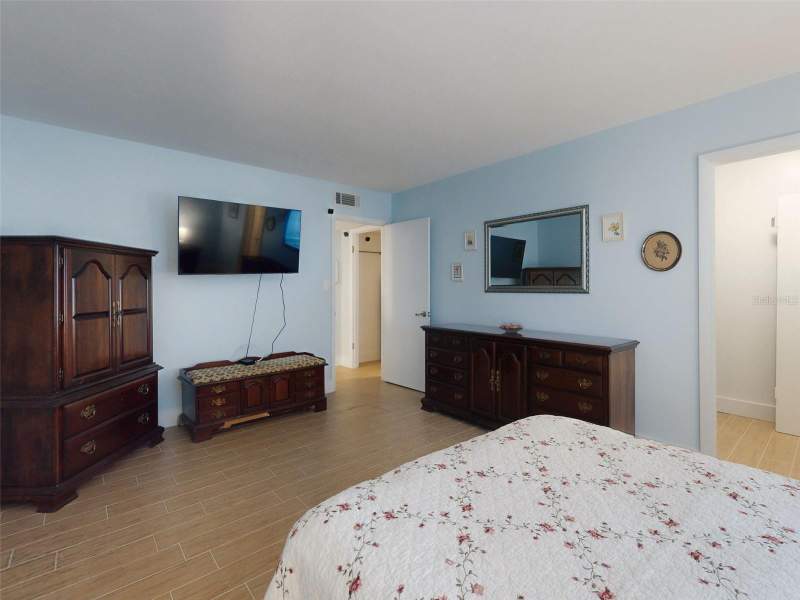 1 bedroom Condominium at 588 Bahia Circle #A, Fairways/Silver Spgs Shores Co, Ocala — photo 5