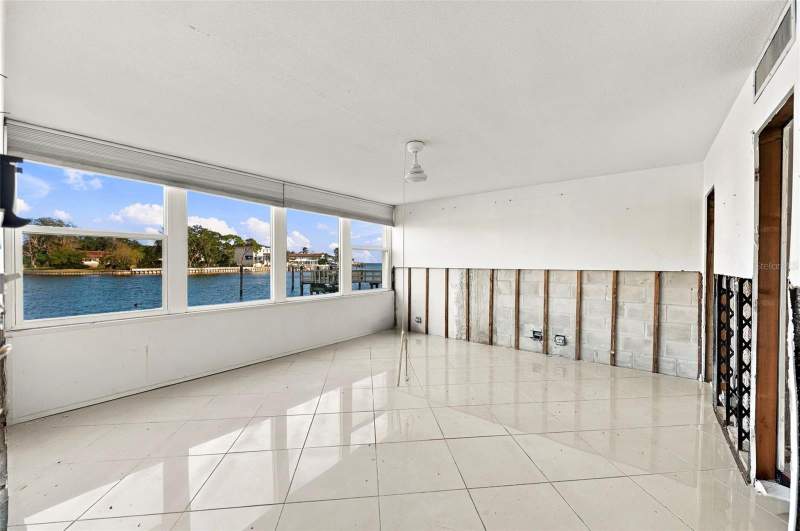 2 bedroom Condominium at 1365 Snell Isle Boulevard #1A, Brightwaters Tower Of Snell Isle, St Petersburg — photo 3