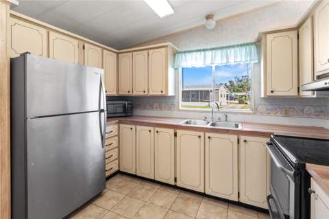 4609 10th Street Court, Ellenton FL - photo 8 of 33
