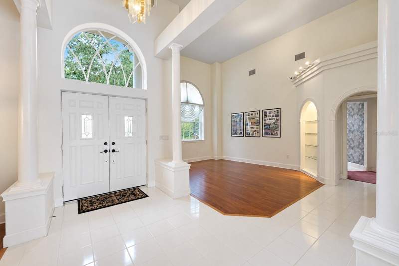 4 bedroom Single Family Residence at 4937 Chuluota Road, Picketts Cove, Orlando — photo 4