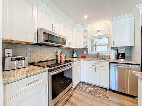 10101 N Lake Drive #89, Largo FL - photo 18 of 57