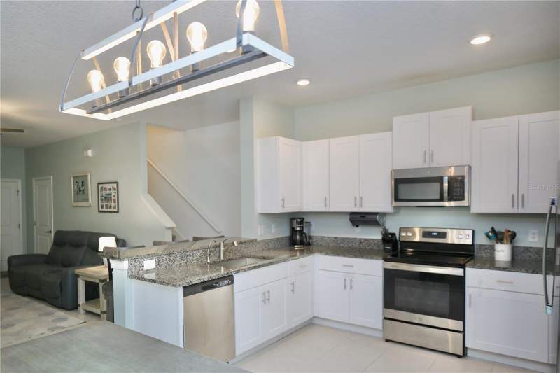 3 bedroom Townhouse at 17620 Nectar Flume Drive, Angeline Ph 3A, Land O Lakes — photo 5