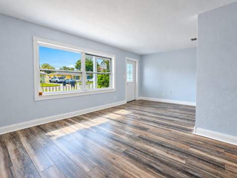 5393 16th Avenue, St Petersburg FL - photo 8 of 41