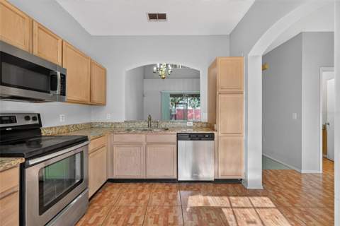 13304 Summerton Drive, Orlando FL - photo 9 of 54
