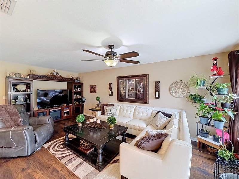 3 bedroom Townhouse at 6420 Windsor Lake Circle, Windsor Lake Twnhms East, Sanford — photo 3