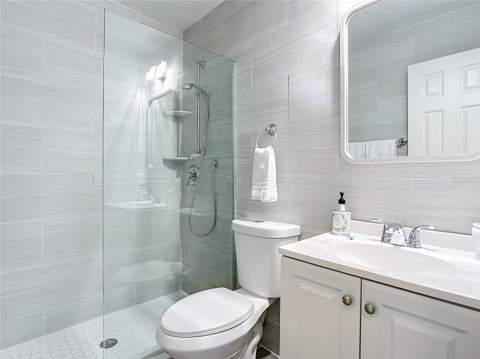 1201 S Beach Cir, Kissimmee FL - photo 18 of 30