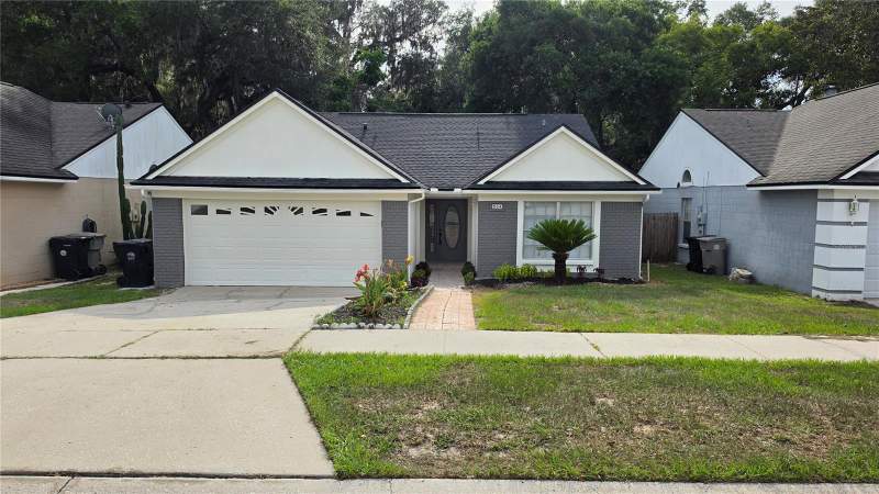 204 N CERVIDAE DRIVE home for sale in Votaw Village