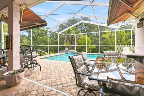 8206 Nightingale Road, Weeki Wachee FL - photo 16 of 45
