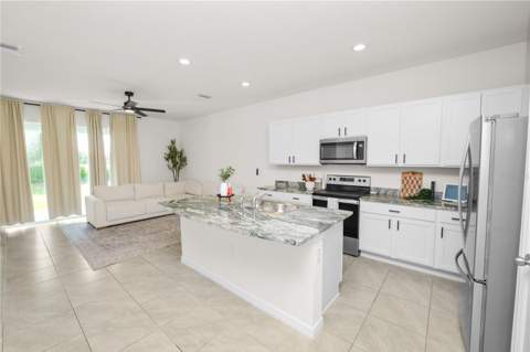 3830 Sunflower Field Place, Plant City FL - photo 6 of 24