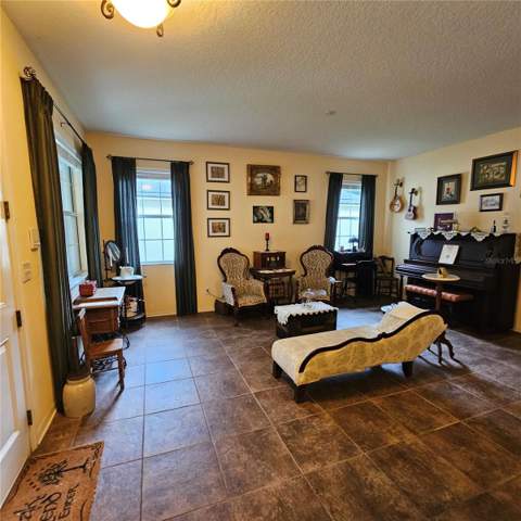7306 Bridgeview Drive, Wesley Chapel FL - photo 7 of 59