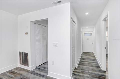 5603 80th Street #303, St Petersburg FL - photo 9 of 29