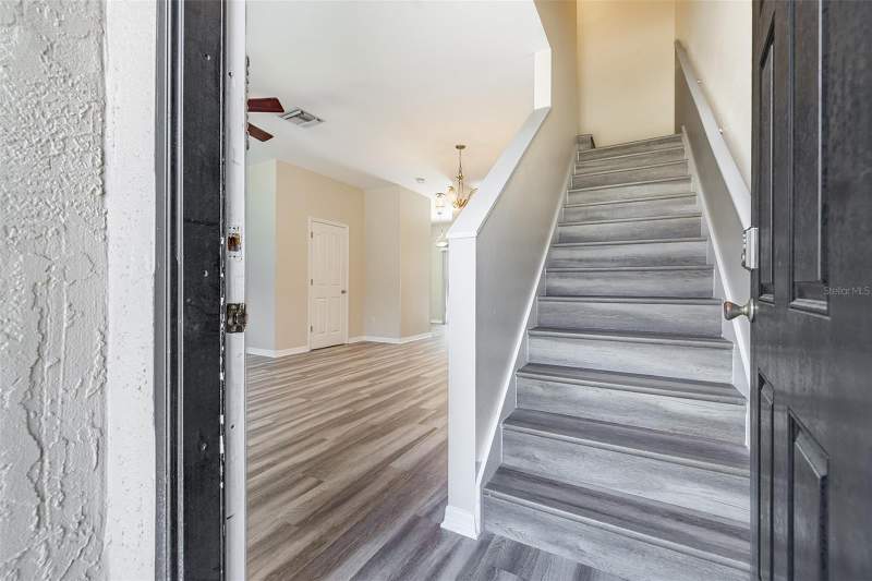 3 bedroom Townhouse at 4310 Fincastle Court, Trafalgar Square, Tampa — photo 4