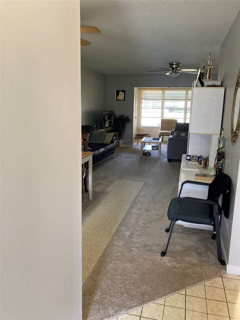 1 bedroom Condominium at 5660 80th Street #B107, Five Towns Of St Pete, St Petersburg — photo 3