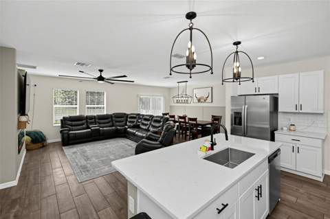 4974 Eagle Rock Drive, Wimauma FL - photo 17 of 53