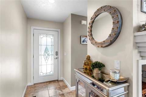 4574 Sailbreeze Court, Orlando FL - photo 7 of 42
