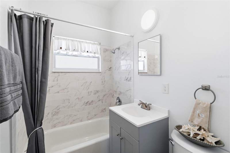 2 bedroom Single Family Residence at 6018 W Livingston Street, Crescent Heights, Orlando — photo 5