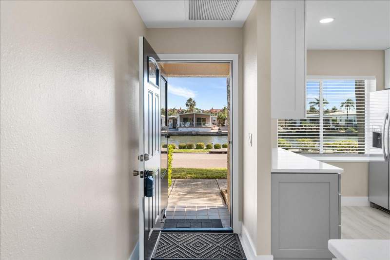 2 bedroom Condominium at 19029 US HIGHWAY 19 #21E, IMPERIAL COVE 12, CLEARWATER — photo 4